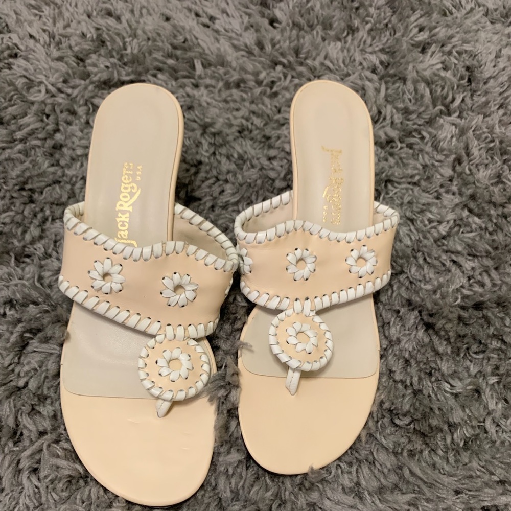 Sandal